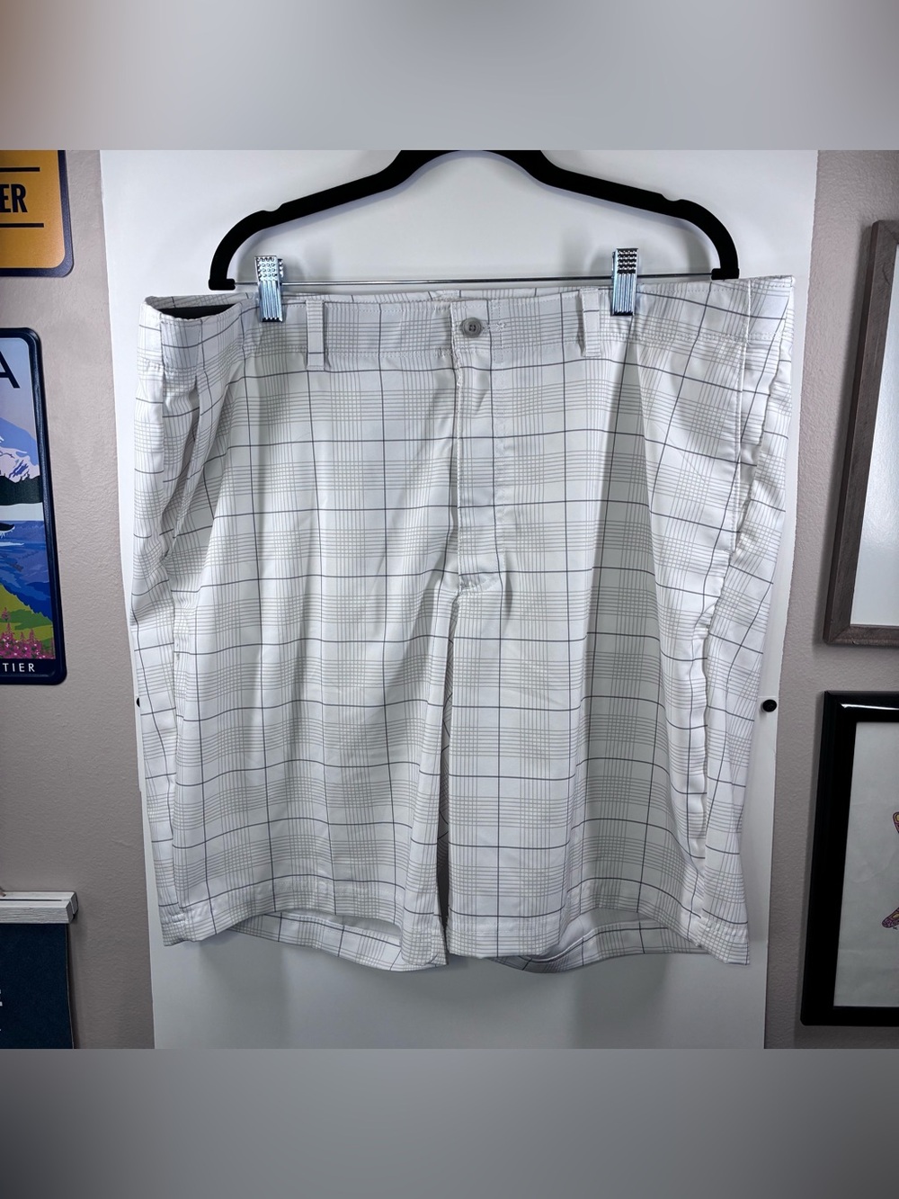 Grand Slam Men's Size 40 Plaid Golf Shorts White Gray Stretch Performance